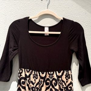 Pink Blush maternity black & tan dress size S